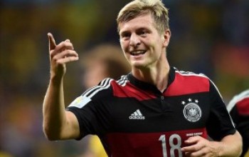 Kroos completes his move to Real Madrid