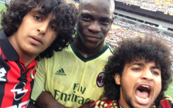 Fans invade pitch for ‘Selfie’ With Mario Balotelli (PHOTO)