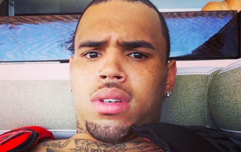 Eat-A-Booty Crew: Chris Brown Shares Freaky Snap Of His Face Between Some Cakes! 