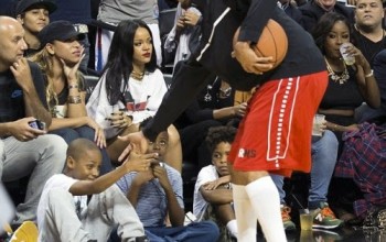 Photos: Rihanna & Chris Brown cross paths at charity game in NYC