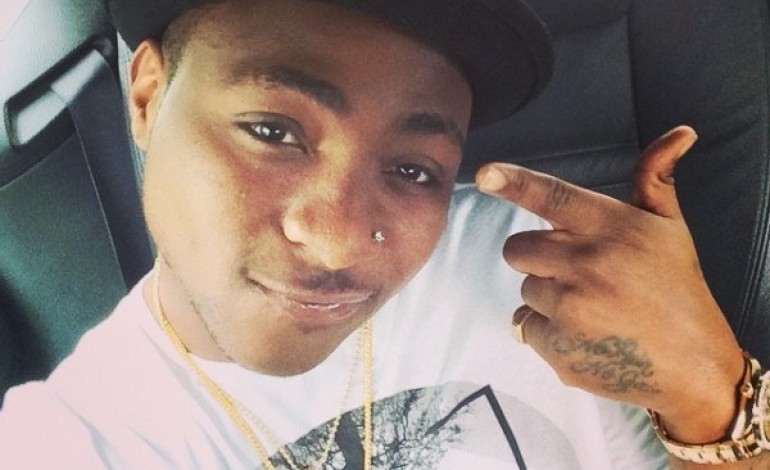 You see why Wizkid is smarter than you?… Fans lambast Davido over Ebola tweet