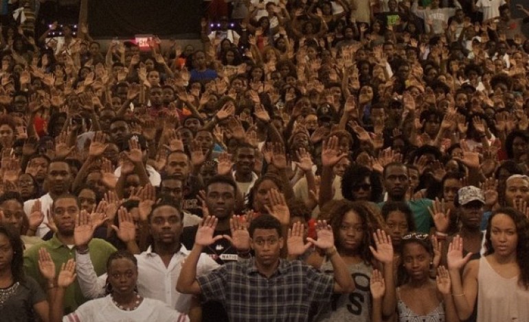 #DontShootUs – Students at Howard University Stand Up For Killed African-American Teen