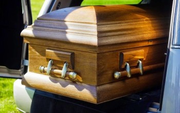 'Dead' woman heard screaming from inside coffin after being buried alive