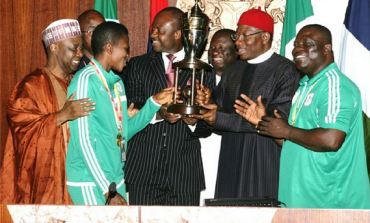 Photo: President Jonathan receives the Super Falcons at the Villa