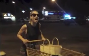 Iggy Azalea Spazzes And Spits On Paparazzi Following Her Through The Grocery Store