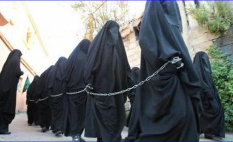 See How Iraq Slave Markets Sell Women for $10 to Attract Isis Recruits (Photo)