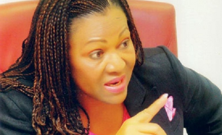 Nigerian Female Senator Beats UP PDP Chairman During Congress