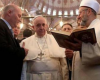 Good News: Pope Francis Prays in Istanbul’s Blue Mosque