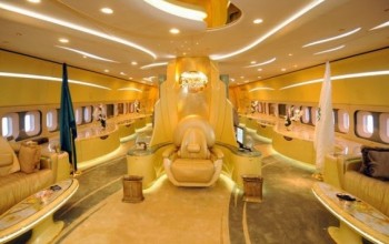 OMG! See inside Saudi Prince Alwaleed bin Talal's private jet