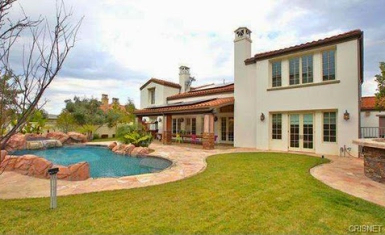 WoW! 17 year old Kylie Jenner buys $2.7million Mansion (see photos)