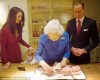 Precious moments of '#QueenElizabeth' tending to her Princess Charlotte (photos)