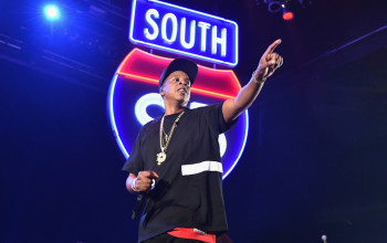 Jay Z takes on Tidal critics in epic freestyle rap