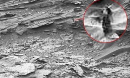 Dark Lady on Mars: NASA's Rover spots mysterious being looking out into space from red planet