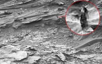 Dark Lady on Mars: NASA's Rover spots mysterious being looking out into space from red planet