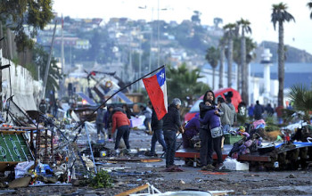 Death toll from Chile earthquake rises, 1 million evacuate