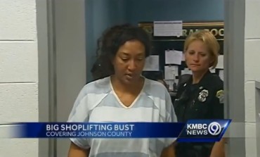 Nigerian Woman Vacationing in US Caught Shoplifting
