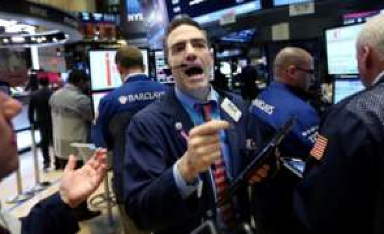 Global stock markets fall amid oil rout