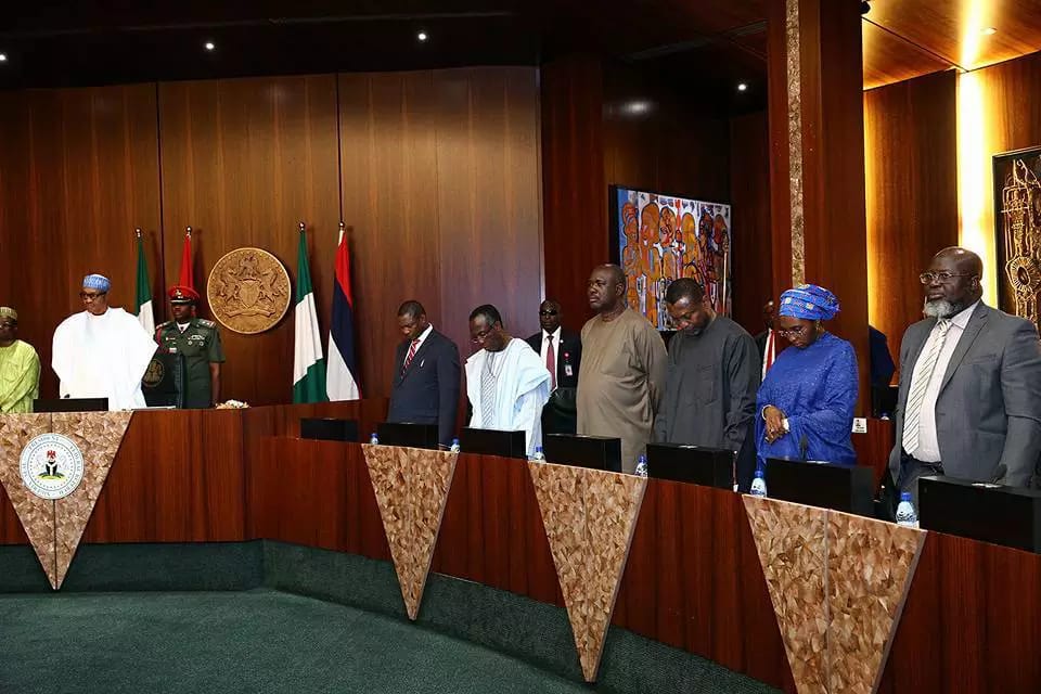 Buhari ministers FEC meeting