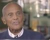 Harry Belafonte Calls on ‘Hundreds’ of Black Athletes to Stand with Colin Kaepernick