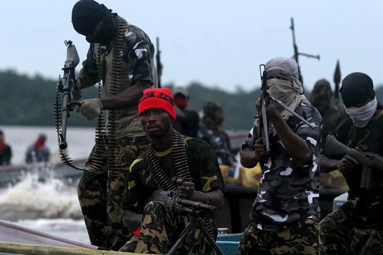 Niger Delta militants have threatened to attack Muslims