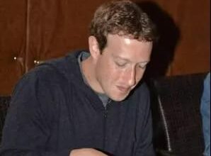 See how Facebook founder was spotted eating local food  (photos)