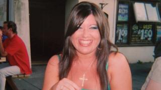 Laura Plummer: Jailed Briton in Egypt ‘released’