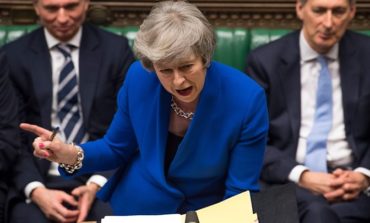 Brexit: MPs preparing to vote on amendments to PM's deal