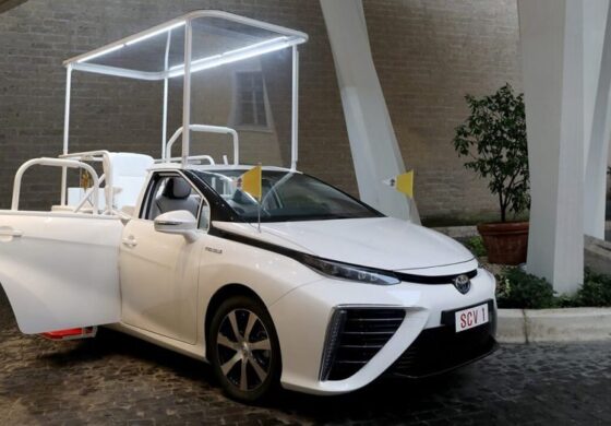 Hydrogen-powered Toyota Popemobile donated to the Holy See